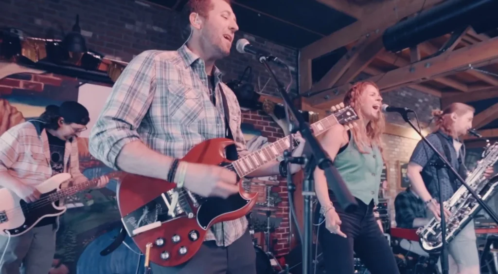 Live Music with So Much Closer