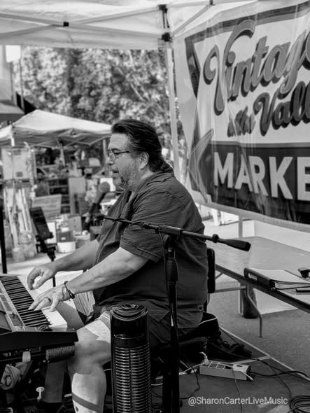 Live Music with Scott Wilson